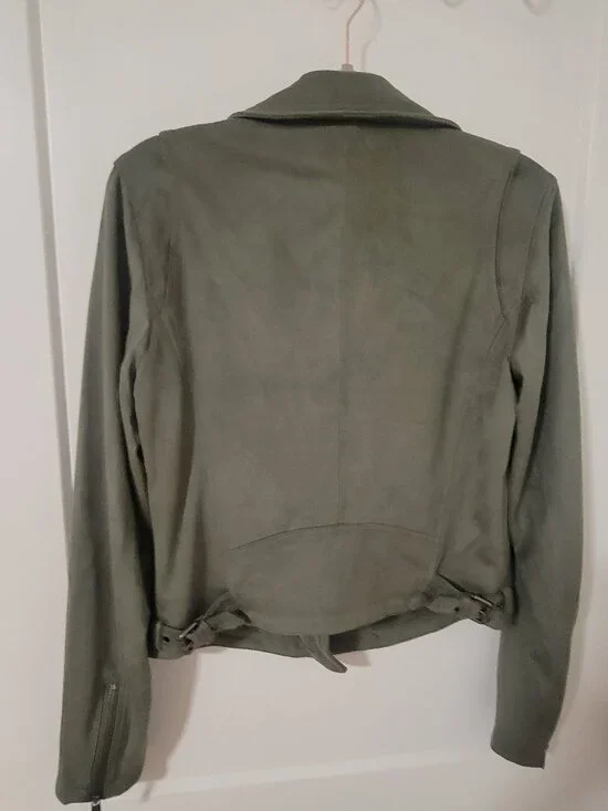 Guess Jacket, Size M - Picture 4 of 8